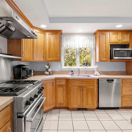 0 5 Mile Walk To Beach Dog Friendly Chatham Exterior photo
